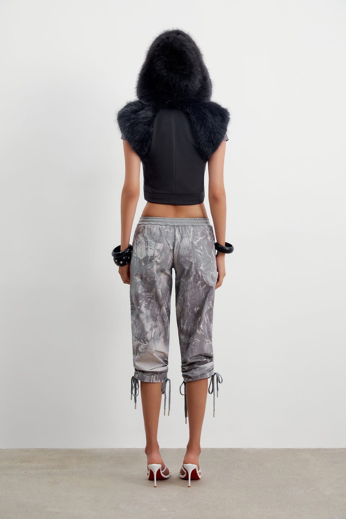 Onyx Fur Top & Muse Capri